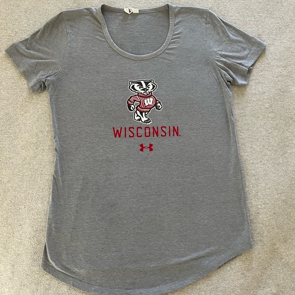 UNDER ARMOUR Wisconsin Badgers Tee - Picture 1 of 2